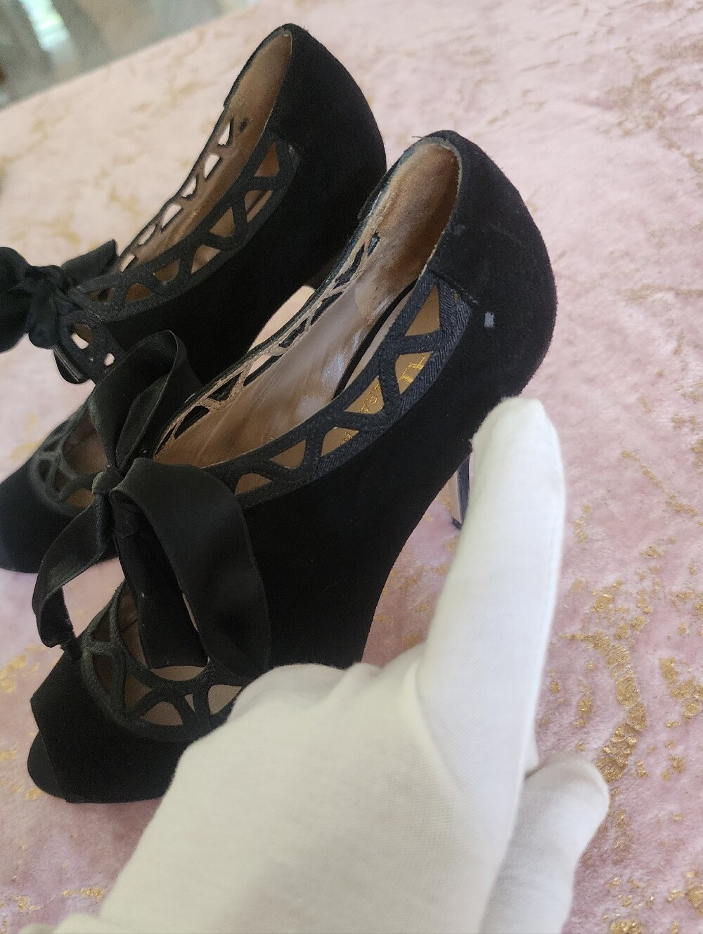 VALENTINO GARAVANI | Black Lace-Up Peep Toe Pumps - Picture 16 of 16
